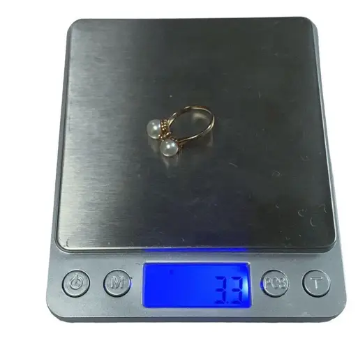 Vintage 1960’s 10k Gold With 2 Real Pearls & 2 Small Cubic Zirconia Ring 5.75