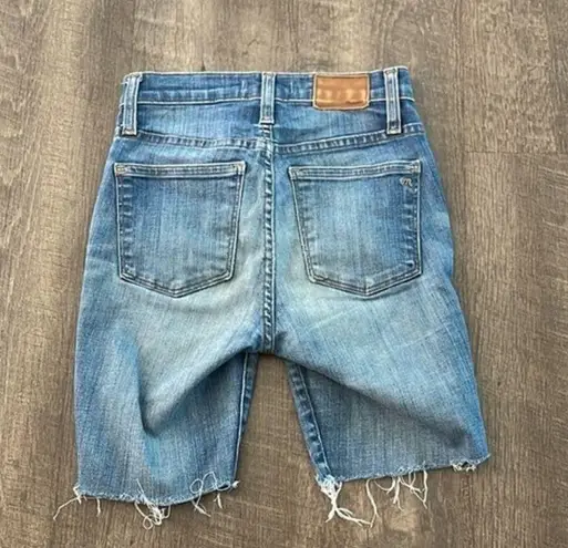 Madewell  10 inch high rise skinny skinny cut offs