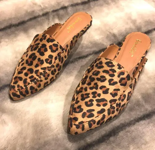 Bonnibel Leopard Print Slip On Flats Tan Size $17 (43% Off
