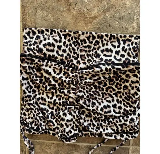 Zyia Active Brilliant Leopard Print Double Scrunchy Hustle Shorts Size Small Brown
