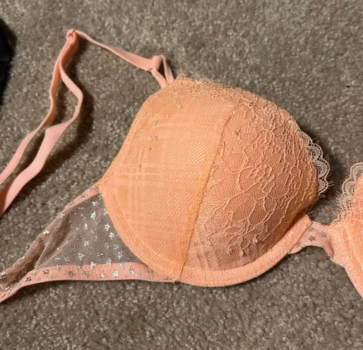 Victoria's Secret Victoria Secret Peach Push Up Bra 