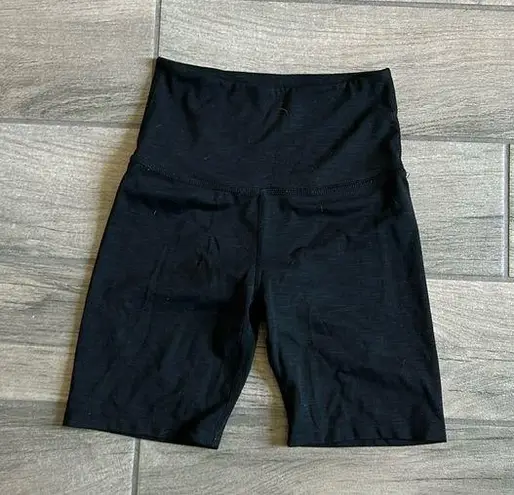 Beyond Yoga  bike shorts