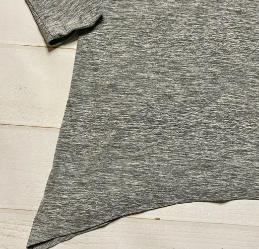 Fortune + Ivy NWT - - Women’s Grey Blouse - Size Large.