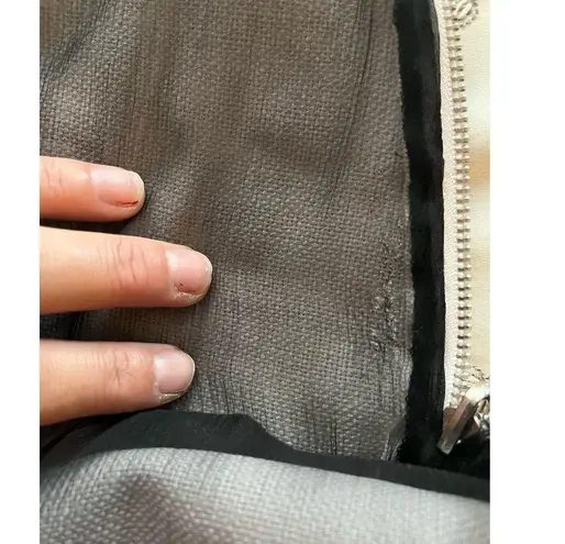 PHILOSOPHY ALBERTA FERRERI Pencil Skirt Bone Black Silk Trim Italy 42 US 6 EUC White