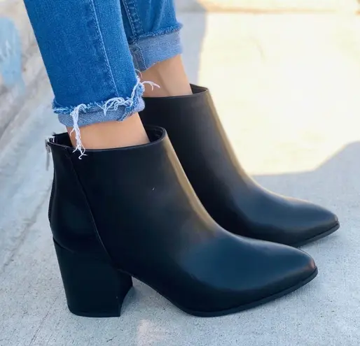 Black vegan Leather Ankle Bootie Size 8