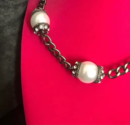 Chunky Bauble Pearl Statement Necklace