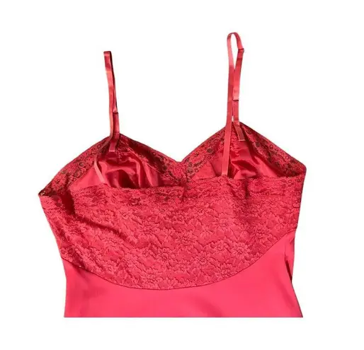 Vanity Fair Vintage Full Slip Womans 38 Used Red