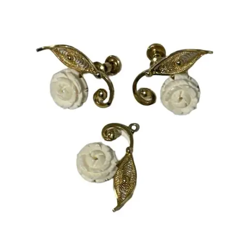 MCM Sorrento 12k Gold White Flower Screw Back Earrings & Pendent Vintage Set