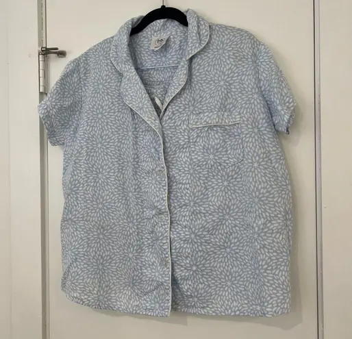 Belle il Fiore Button Down and Shorts Pajama Set M Blue Size M