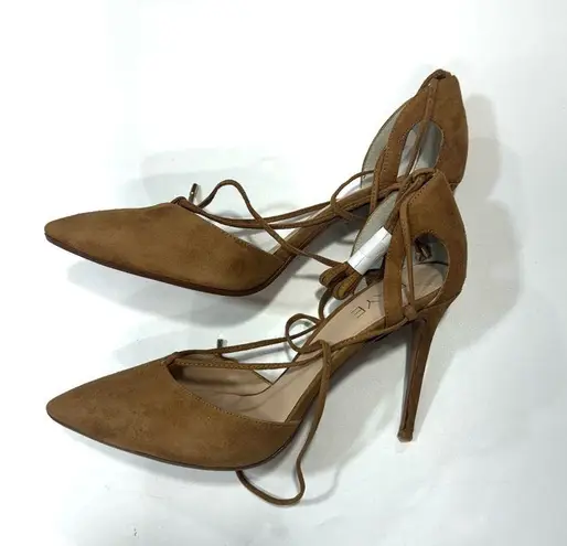 Raye Tamrin Pump in Dark Tan heels Size 8