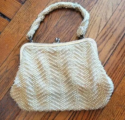 Vintage Beaded Pearl Clasp Closure Handbag