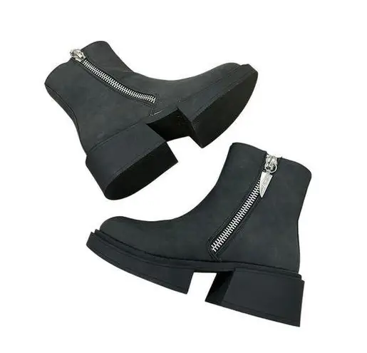 Seven7 Boots Women's Size 6 Black Booties Chunky Heel Casual Zip Closure NEW