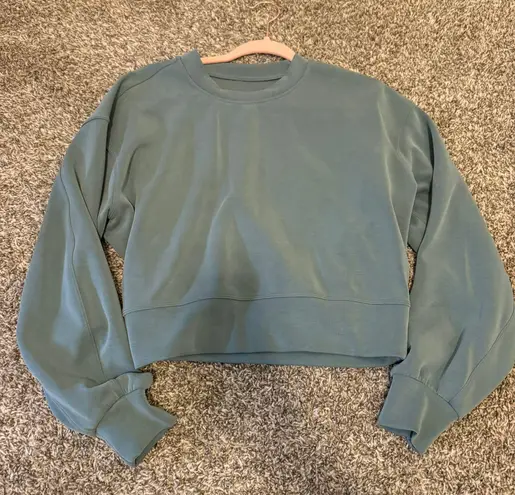 Lululemon Perfectly Oversized Cropped Crew Softstreme