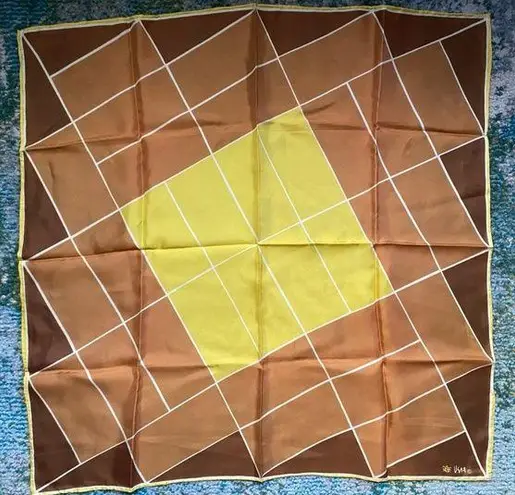 Head Vintage Vera Neumann hand rolled large colorblock neck scarf