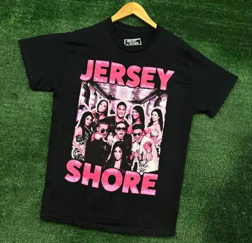MTV Jersey Shore Whole Cast Poster T-Shirt Size Medium