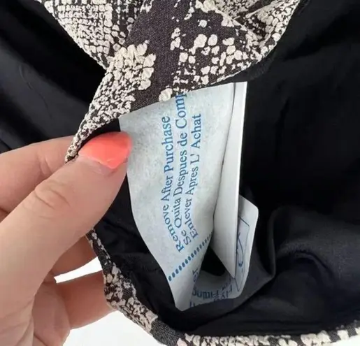 ANDIE NWT Swim The Riviera Top Bikini Top Flat Black Size Small S NEW