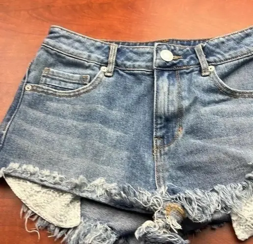 Kendall + Kylie  Jean shorts 7