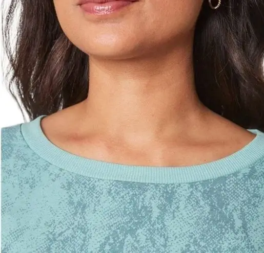 Mondetta Arctic Snake Long Sleeve Activewear Crew Neck Top ~ Women's MEDIUM