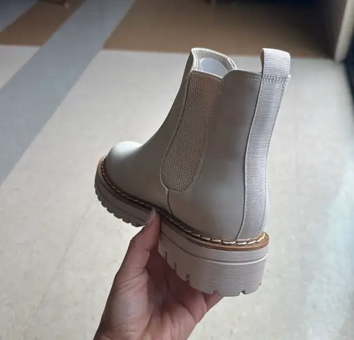 Soda Chelsea Lug Sole Ankle Bootie