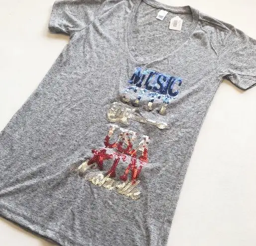 Salt Creek Nashville TN Sequin Graphic Tee Size L