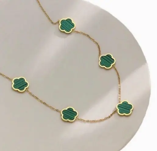 Gold Plated Clover Necklace Earring SET Green 5 Petals Unisex Womens Mens
