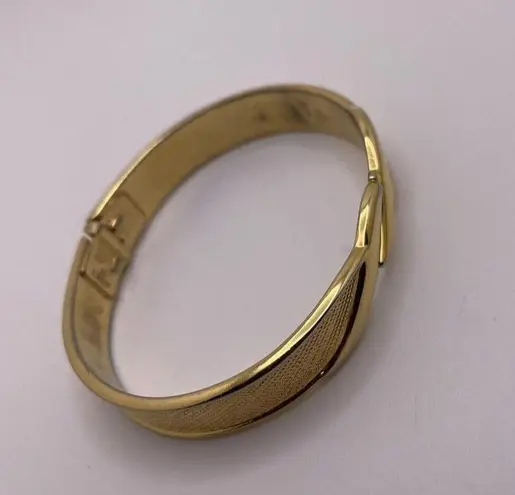 Monet Signed  Costume Jewelry Gold Tone Bangle Bracelet