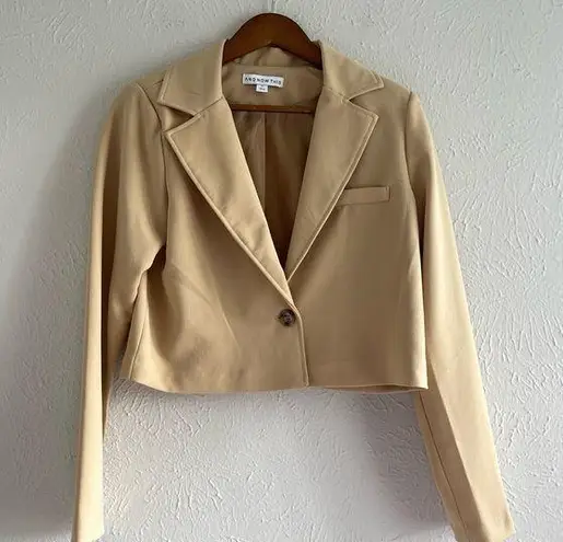 And Now This Women's Cropped Single Button Notched Collar Blazer Size S
