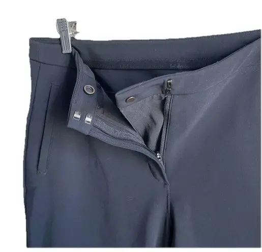 Lululemon On the Fly Cropped Woven Pant Black Commute Travel Casual Move Size 10