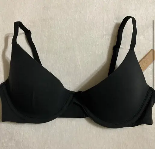 SKIMS Fits Everybody Plunge Bra 34B
