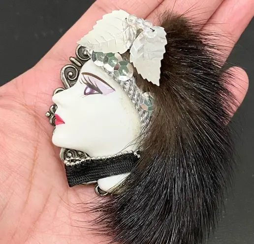 Vintage Flapper Lady Art Deco Fur Hair Lady Brooch
