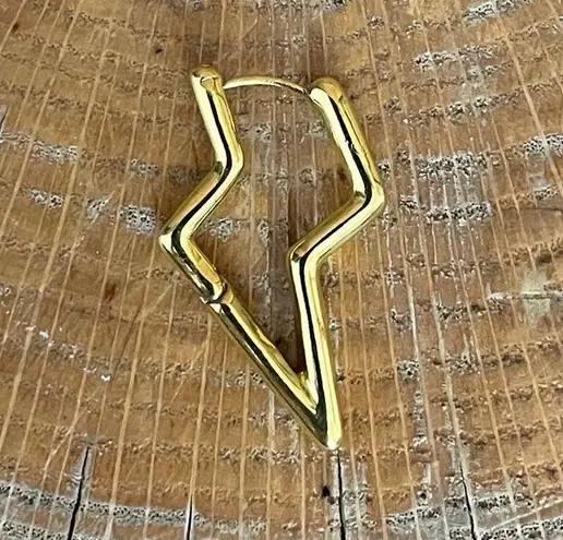 Lightning Bolt Huggie Hoop Earrings Gold