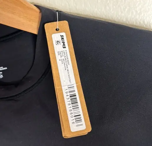 SKIMS Fits Everybody Long Sleeve Bodysuit M