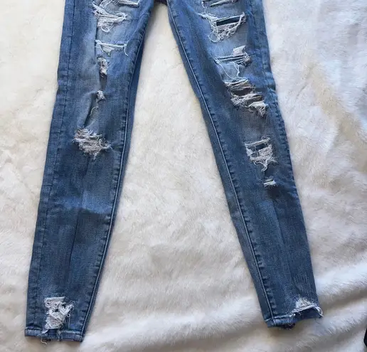 American Eagle Next Level Stretch Distressed Hi Rise Jean Jeggings!