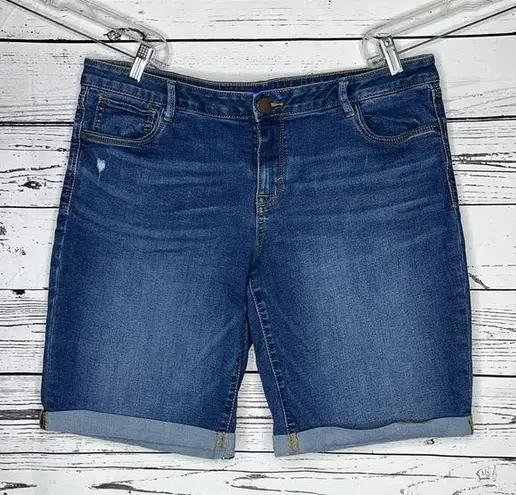 Apt. 9  Size 18 Blue Denim Distressed Cuffed Leg Bermuda Jean Shorts