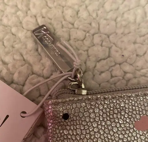 It Cosmetics Small cosmetics bag silver (eye ♥️IT!) detail limited editi…