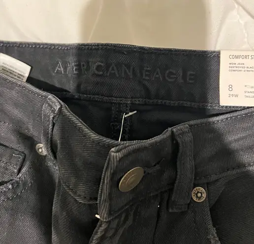 American Eagle Outfitters Mom Ripped Jeans