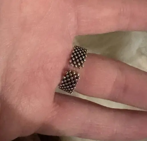 NWOT Green Zircon Emerald Cut Ring – Adjustable Mesh Band Size 6