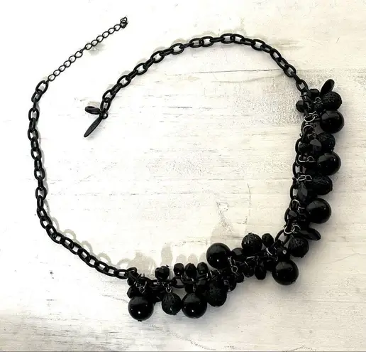 Ny Collection black beaded cluster necklace