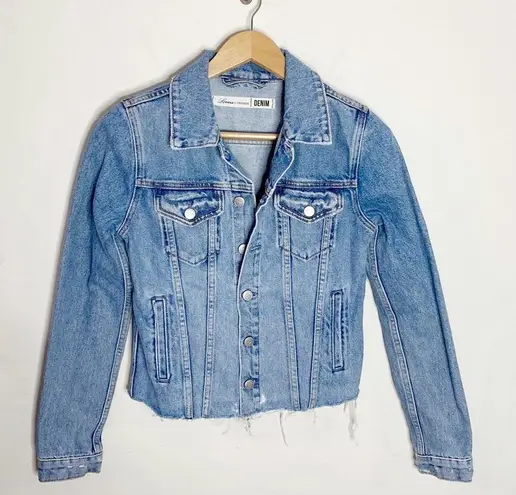 Lovers + Friends  Denim Brandon cropped raw edge hem denim jacket Imogene size XS