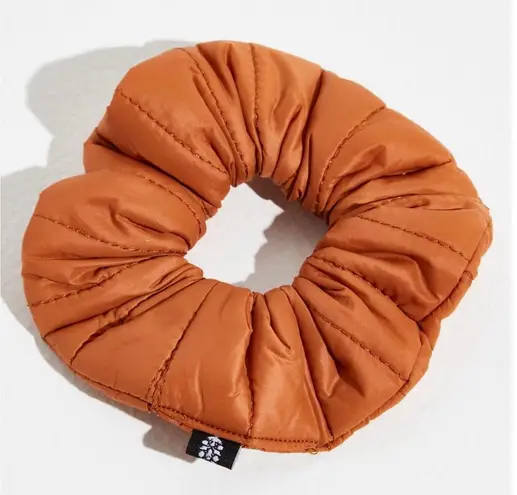 Free People Movement Sports Puffer Scrunchie Brown