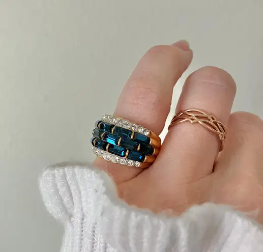 18KGE RSC Blue Glass Statement Ring Covenant Elegant Vintage Sparkly Glam Jewelry