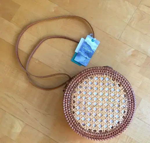 Two Tone Round Rattan Straw Wicker Shoulder Purse Bag, Tan, Khaki Tan