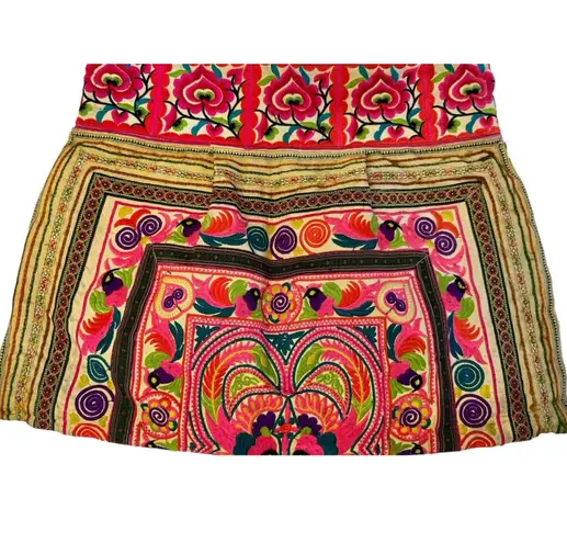 Authentic Vintage Y2K Mexican Floral Embroidered Handmade Shoulder Pom Pom Purse