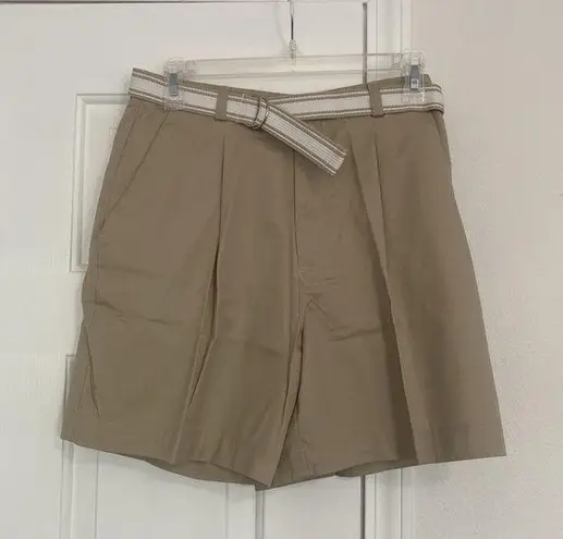 Cabin creek  NWOT khaki pleated shorts with canvas belt.