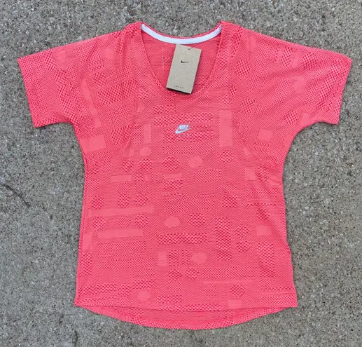 Nike Air Jordan Dri-Fit Women’s Running Shirt Size Small NWT