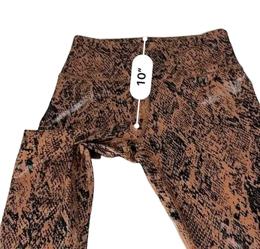 Zobha Sports Bra & Shine copper Snake Print High Waist legging size medium
