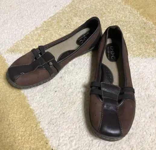Born flats slip on leather comfy shoes Brown Size 9.5