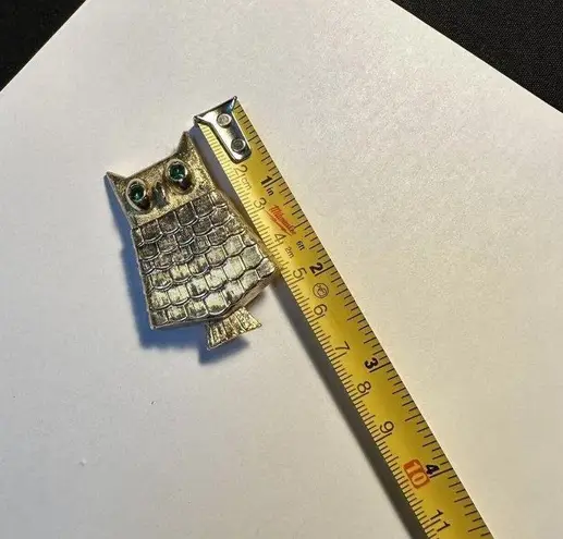 Signed Avon Solid Perfume Holder Brooch Pin Gold Tone Owl With Green Rhinestone