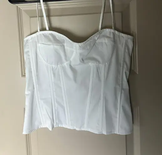 Pretty Little Thing White Top