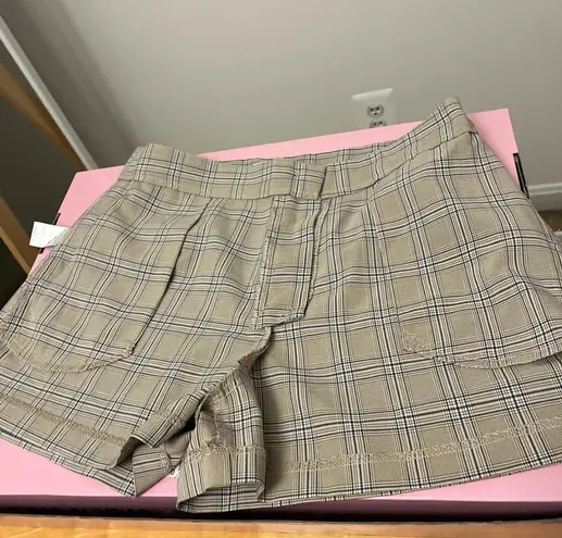 Plaid Tan Women's Shorts Size L